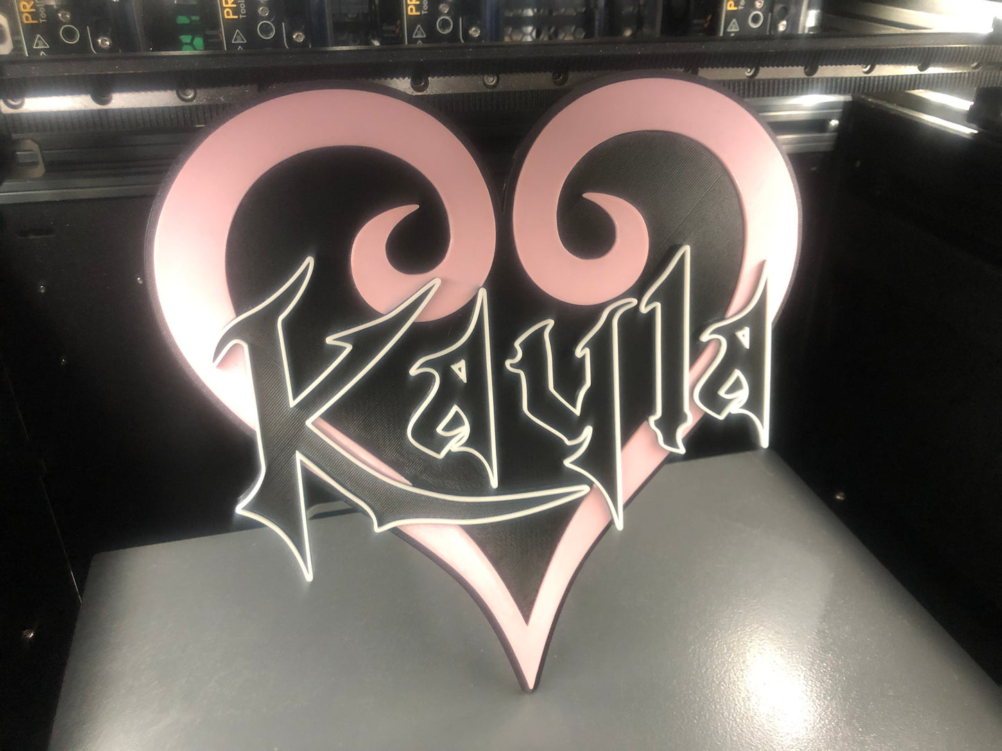 3d printed KH Heart wall plate | hanger | bedroom door decoration | personalized gothic style design | game room decor