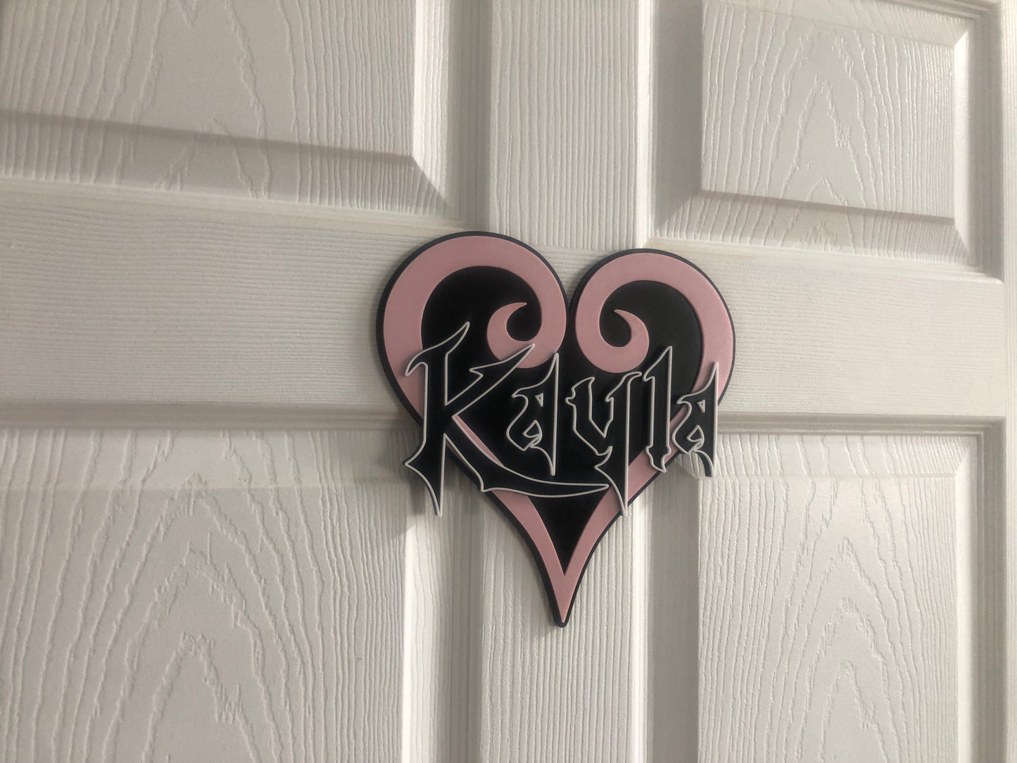3d printed KH Heart wall plate | hanger | bedroom door decoration | personalized gothic style design | game room decor